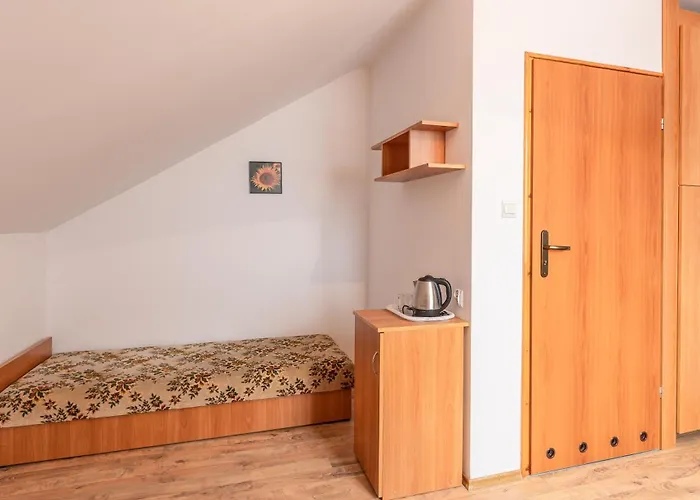 Pensjonat Gościnne Ul. Chabrowa 17